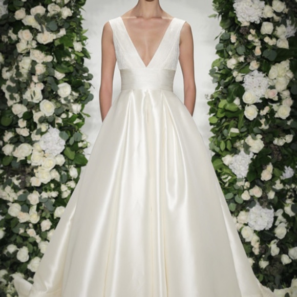 Anne Barge Langham wedding gown size 12 - Picture 1 of 2